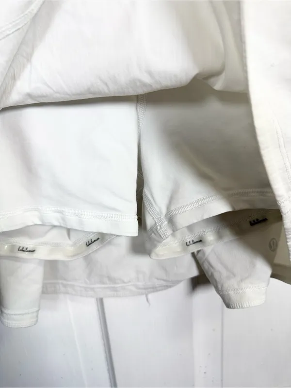 Lululemon Pace Rival Skirt (Tall) *4-way Stretch White W2527 Sz 6 - Image 6