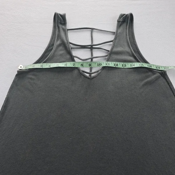 Torrid -1639 Super Soft Knits Green Ribbed Tank Top V Neck Sleeveless Size 0 / L - Image 9