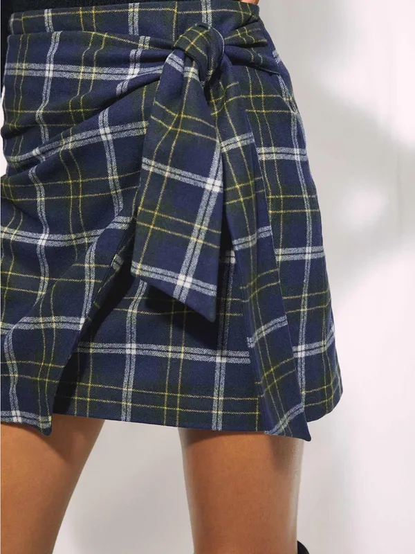 Aritzia Wilfred Wrap-Front Plaid Skirt Wool Cashmere Blend - Image 9