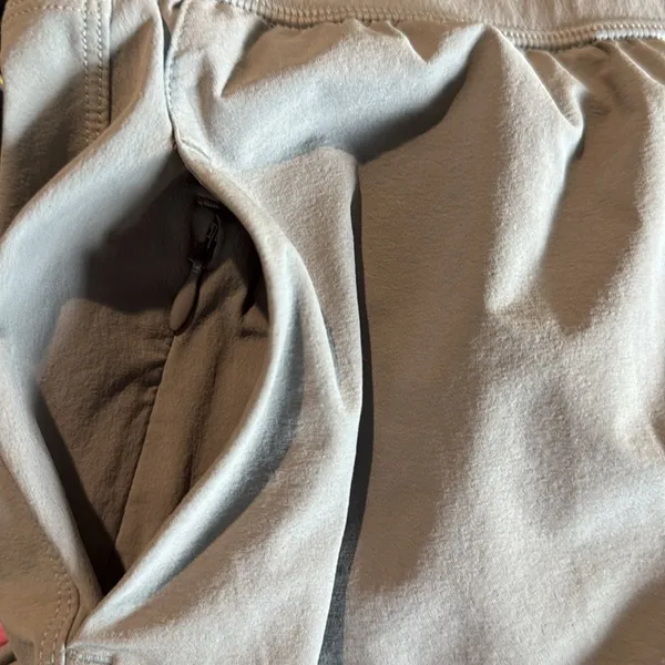 Cotopaxi Ara Jogger Trail Outdoor Lightweight Pants Size Small‎ Gray Red EUC - Image 6