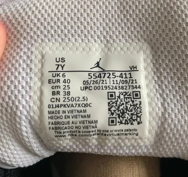 Nike Jordan 1 Mid - Image 13