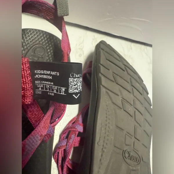 Chaco Women's Sandals‎ with Black and Pink Straps - Image 6
