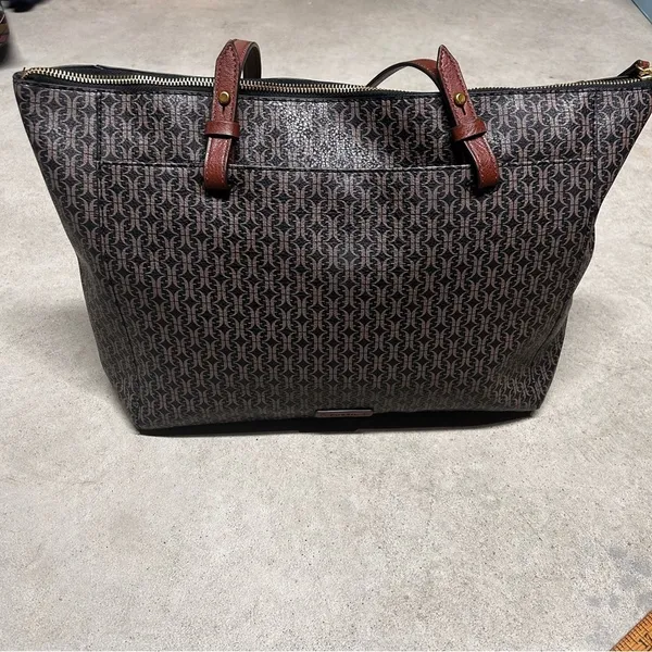 Fossil Women's Rachel Large Tote Bag In Black & Brown Monogram Zipper Top - Image 2