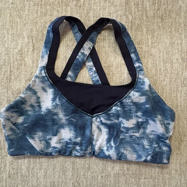 Lululemon On Your Way Sports Bra Women 8 Blue‎ White Tie Dye Luxtreme Activewear - Image 2
