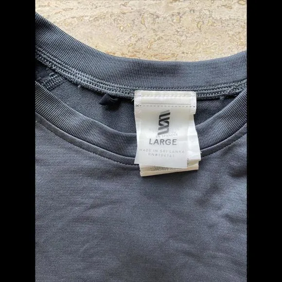 Second Skin Gray‎ Long Sleeve Athletic Top Women’s Size Large - Image 2