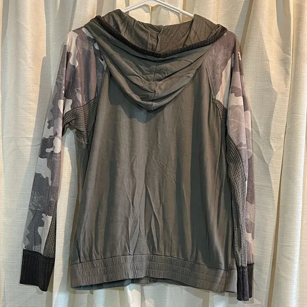 Mystree Camouflage and Mesh Panel Zip-Up Hoodie - Image 9