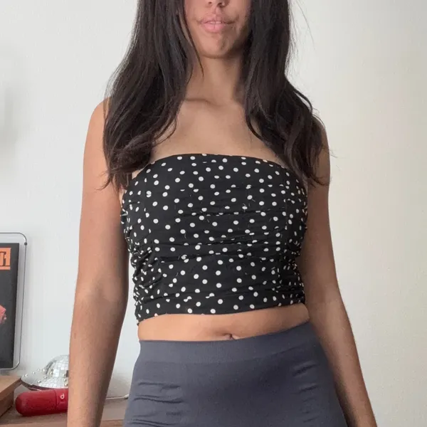 Express Black White Polka Dot Ruched Tube Top Strapless Smocked Crop Medium - Image 2