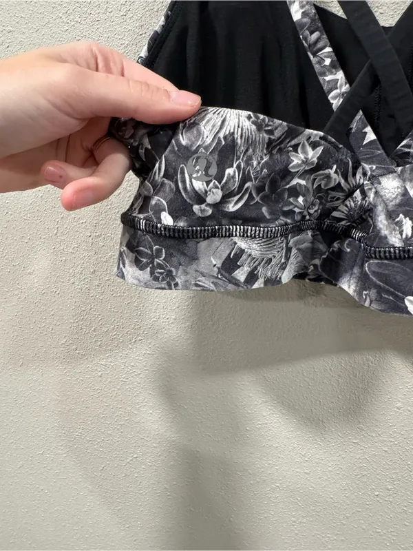 Lululemon Energy Bra Flowabunga Black Angel Wing / Black - Image 5