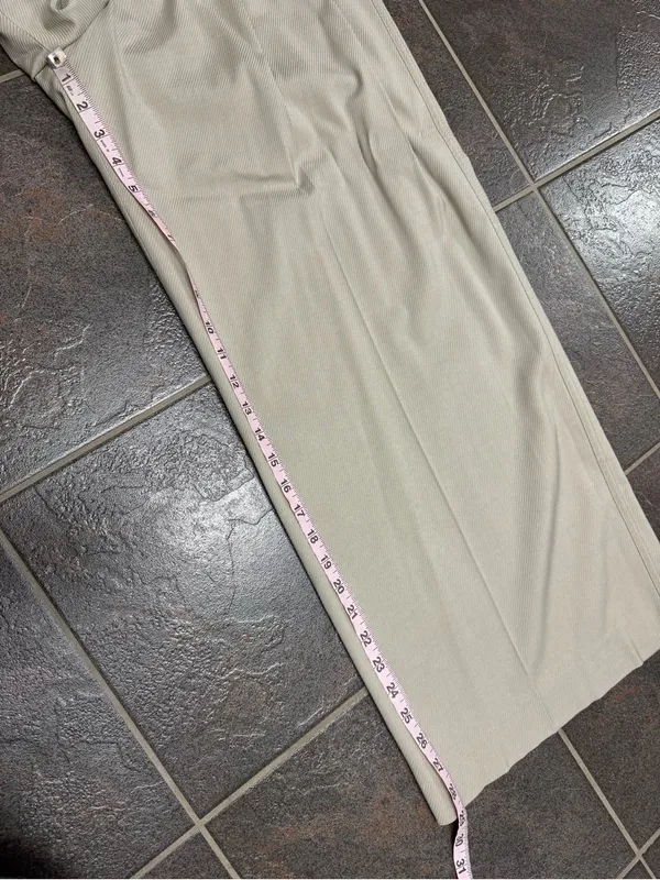 St. John High Rise Wool Blend Wide Leg Pleated Trousers Pants Beige Cream 6 - Image 12