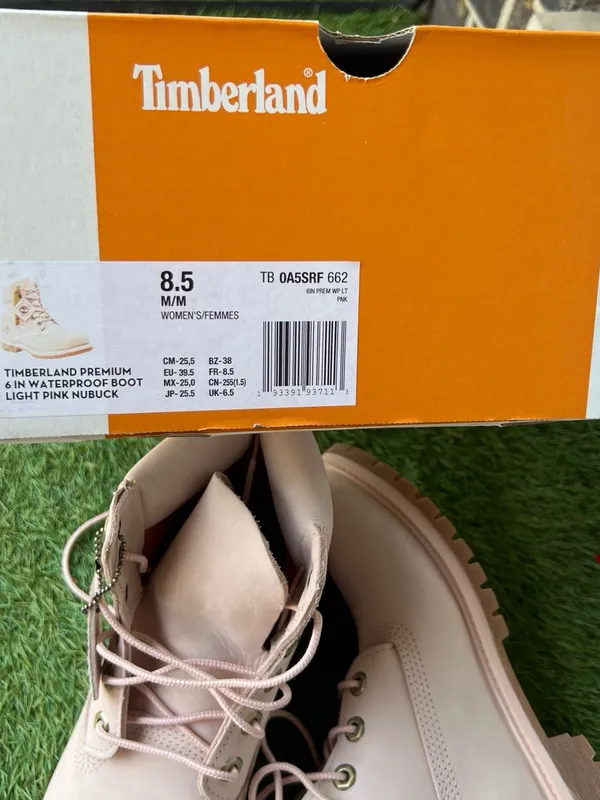 Timberland Women's Lace-Up Boots in Pale Pink - Image 7