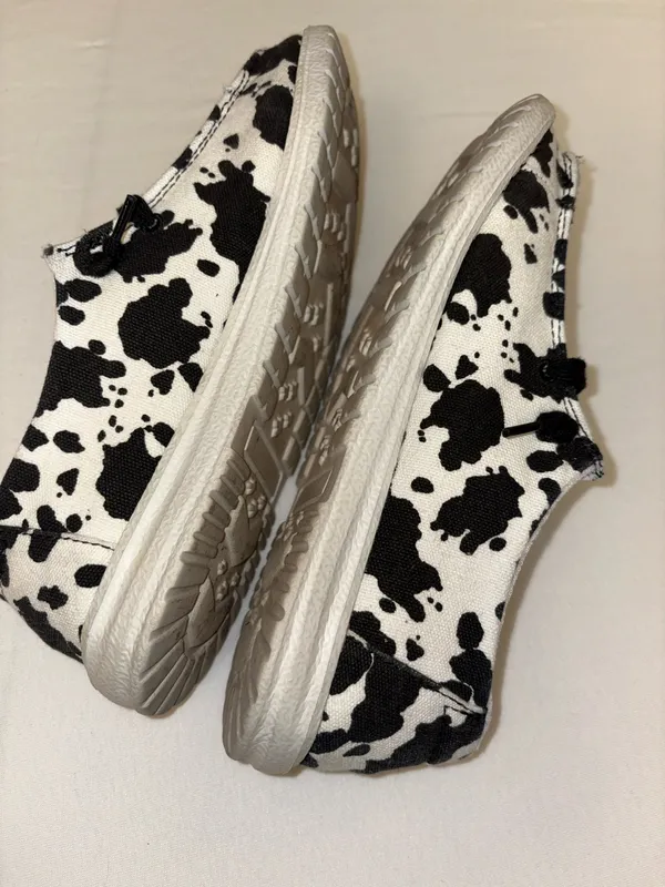 Gypsy Jazz Slip on shoes in cow print & southwestern Pattern Size 7 - Image 4