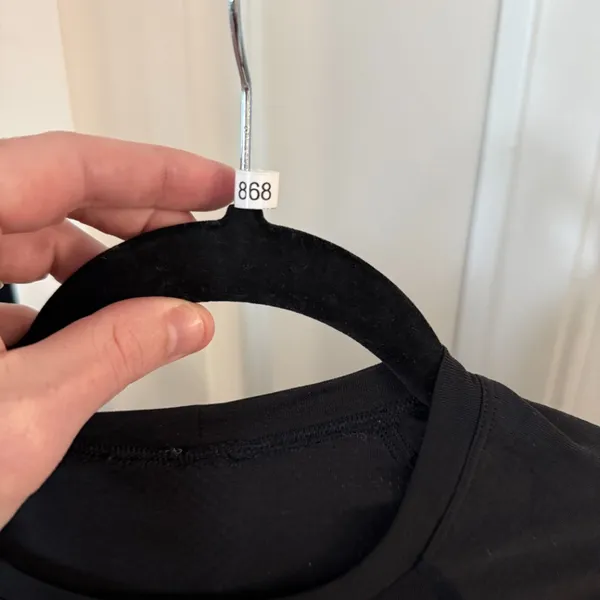 Lululemon Black Short Sleeve Athletic Training Top Size 8 - Image 3
