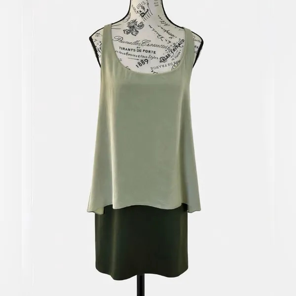 Hutch Green Silk Overlay Cascading Ruffle Back Knee Length Dress Size Medium 💛 - Image 3