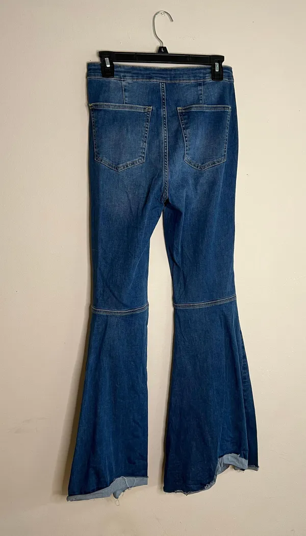 Free People Just Float On Women’s Dark Acid Washed Wide Leg Denim Jeans - Image 4