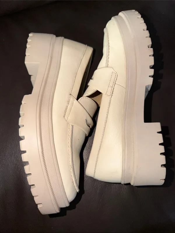 Platform Penny Loafers in Cream Size 8.5 - Image 3