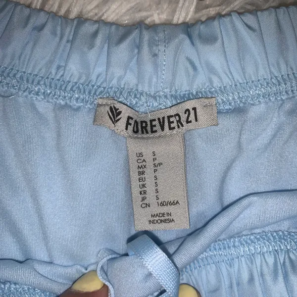 Forever 21 Running athletic Shorts - Image 4
