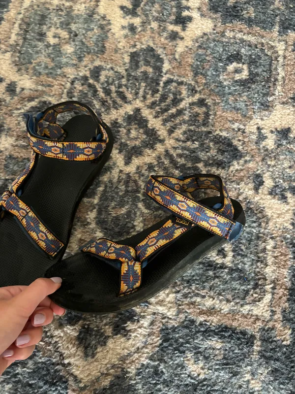 Teva sandals Aztec pattern  - Image 2