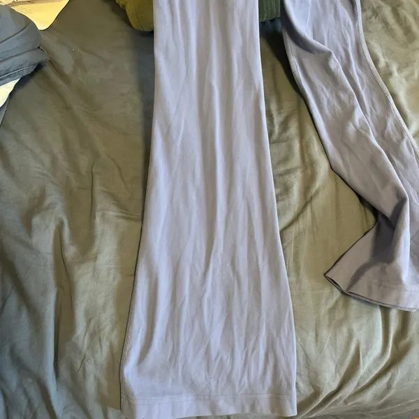 Lululemon flared leggings size 0 - Image 3