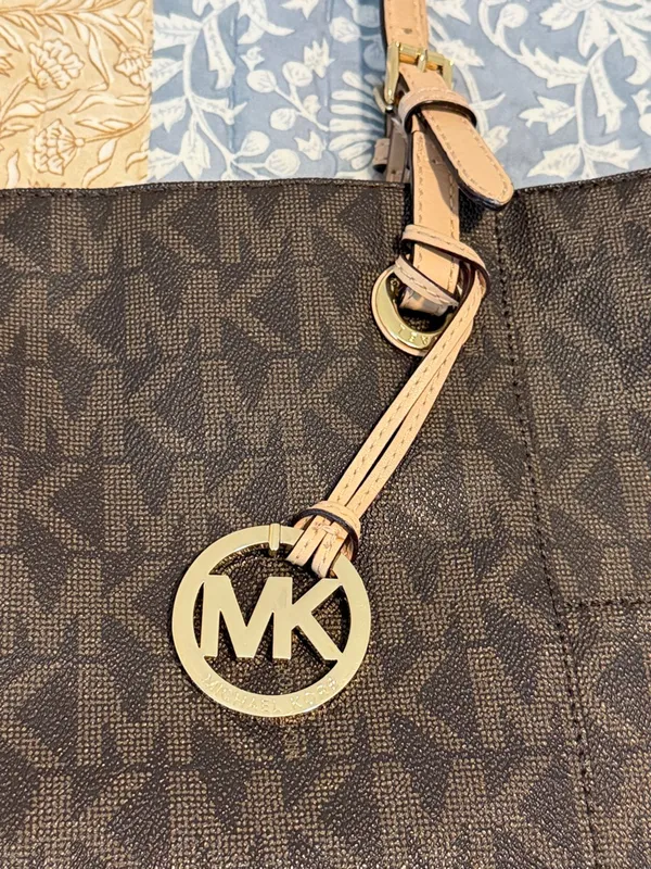 Michael Kors Jet Set Tote MK Logo Large Carryall Laptop Bag Brown Tan Gold - Image 4