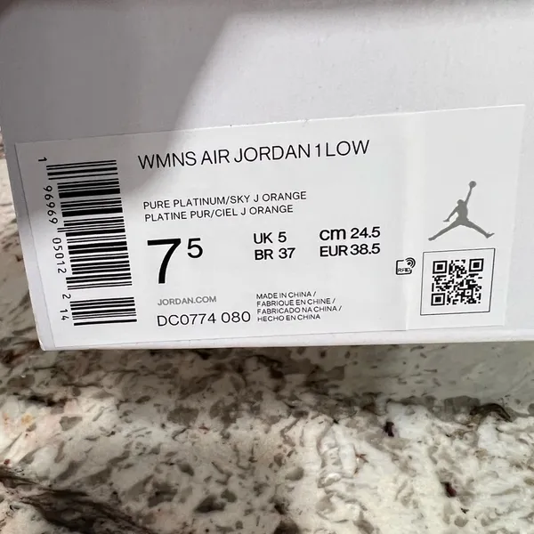 Women’s Air Jordan 1 Low Pink Salmon White Sneakers New Casual (DC0774 080) 7.5 - Image 2