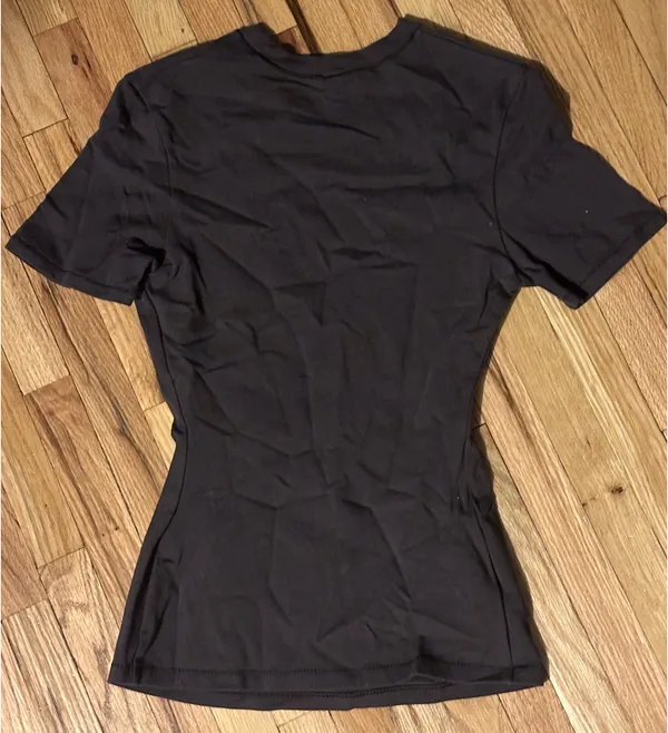 NWOT Skims Cotton Jersey T-Shirt in Iron - Image 6
