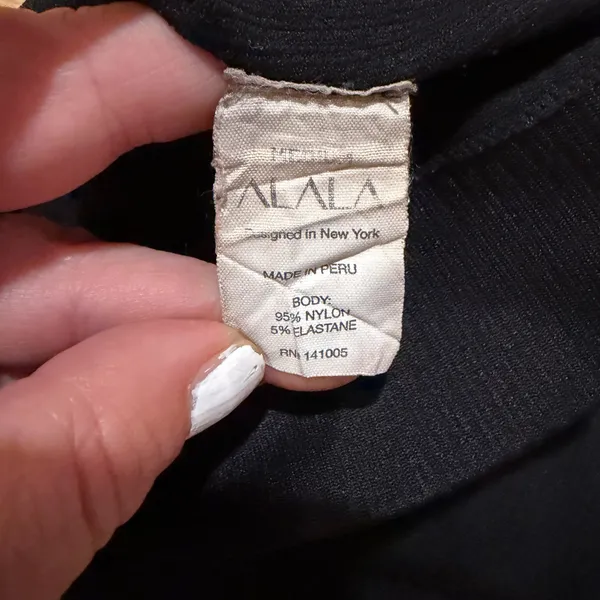 Alala Barre Seamless Cropped Tee Black - Image 6