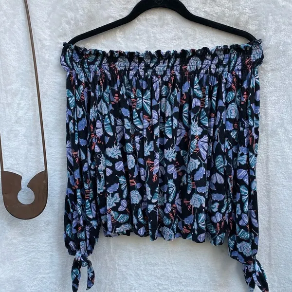 We The‎ Free Off Shoulder Top - Image 6