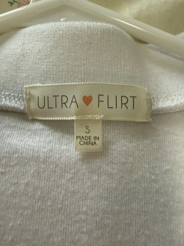 Ultra Flirt White Cropped Collared Top - Image 2