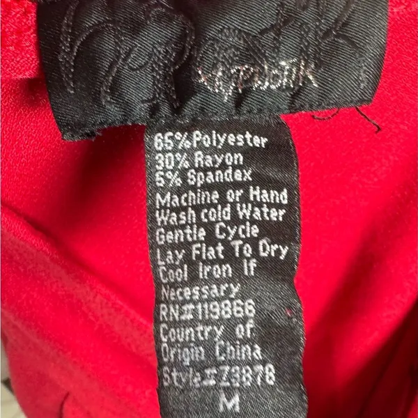 Red go go style pleated mini dress size medium - Image 4