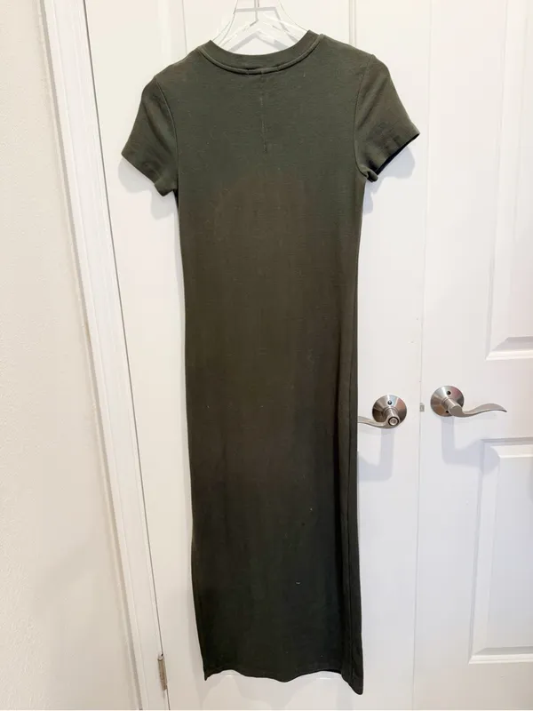 STATESIDE Alma Tee Maxi Dress in Green size Small Soft Jersey Knit - Image 4