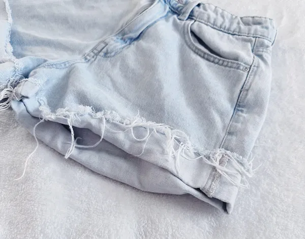 ZARA High Rise Lightwash Distressed Denim Shorts - Image 4
