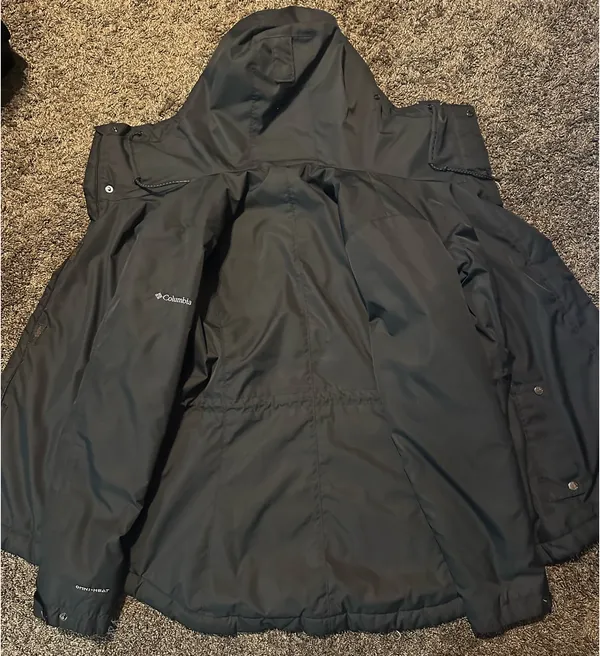 Columbia Jacket - Image 5