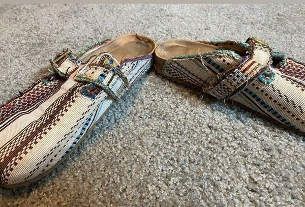 Bohemian Women’s Slip On Iris & Rainbow Size 10 Clogs - Image 5