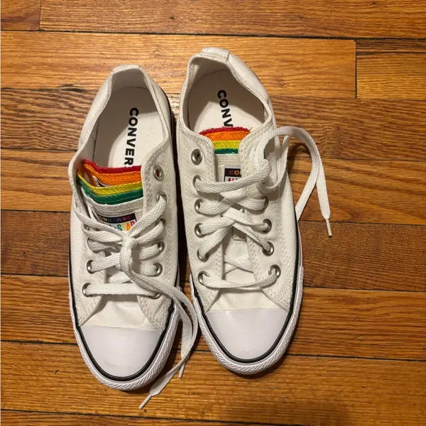 Converse Classic White Canvas Sneakers - Image 2