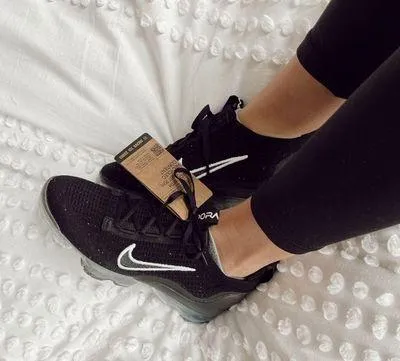 Nike Vapormax Shoes NWT - Image 2