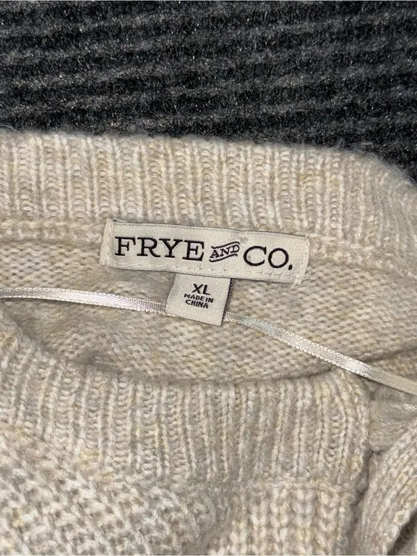 FRYE And CO Women’s Chunky Knit Sweater XL V Neck Puff Shoulder Pullover Boho - Image 5