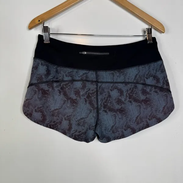 Vuori‎ Women’s Omni Performance Shorts Size Small - Image 2