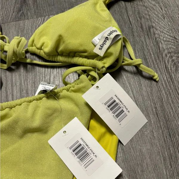Dippin Daisys Lime Sparkle Bikini Set - Image 4