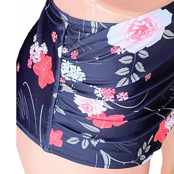 NWT ~ BEACHSISSI Black Floral Tankini Bikini Swimsuit ~ Womens Size MEDIUM - Image 5