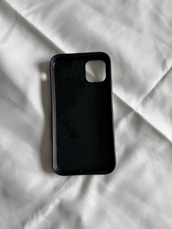 Casely iPhone 11 Case Multiple - Image 2