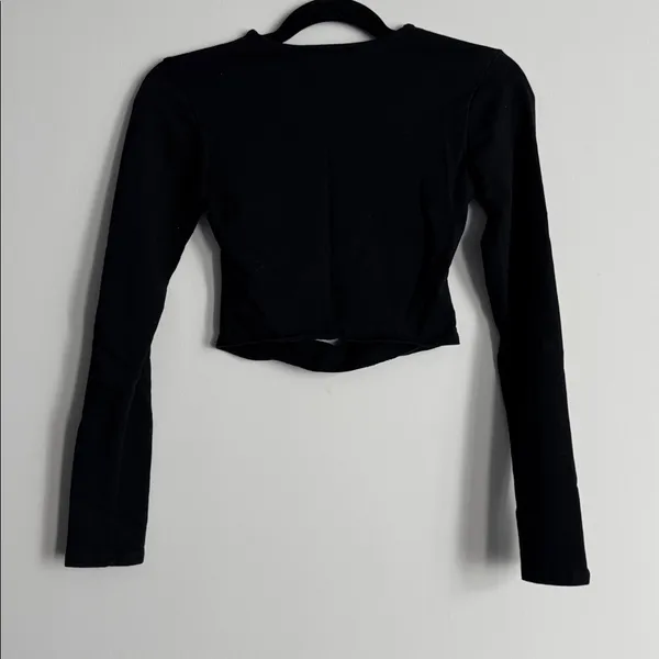 Adika Black Long Sleeve Crop Top Size S - Image 5