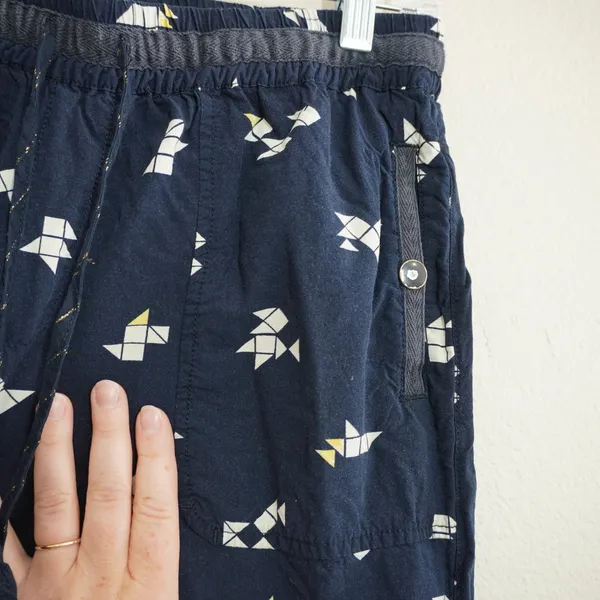 Hei Hei Anthropologie Navy Origami Print‎ Jogger Pants Size Medium Lightweight - Image 4