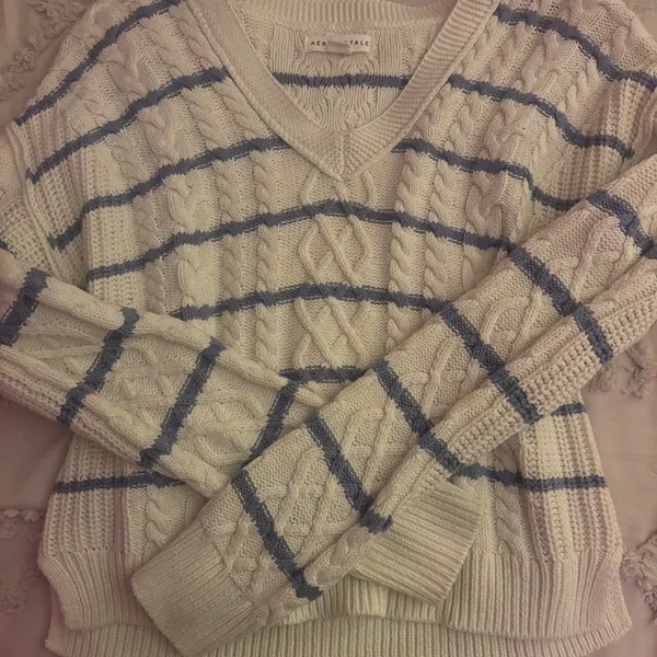 Aeropostale Cream Knit Sweater - Image 2