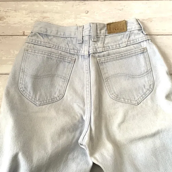 Vintage Lee Size 6 Jeans Women’s High Waisted Denim Light Wash Pants Blue - Image 3