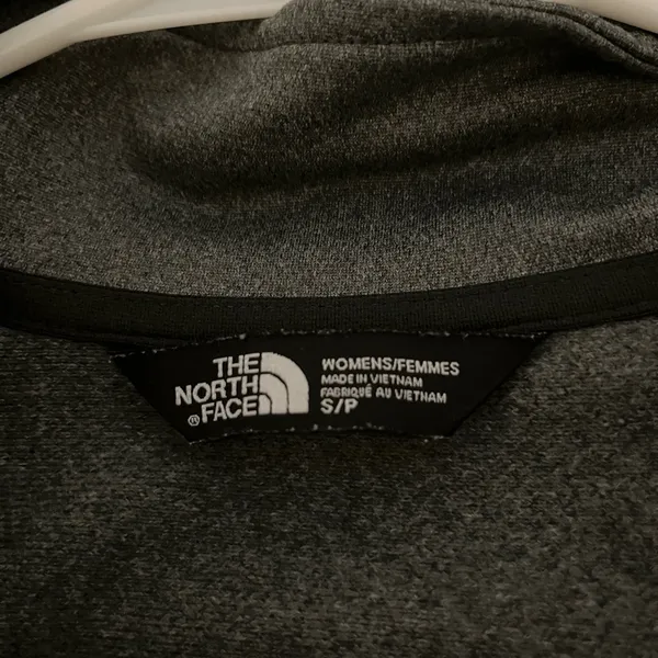Grey North Face Quarter Zip - Image 4