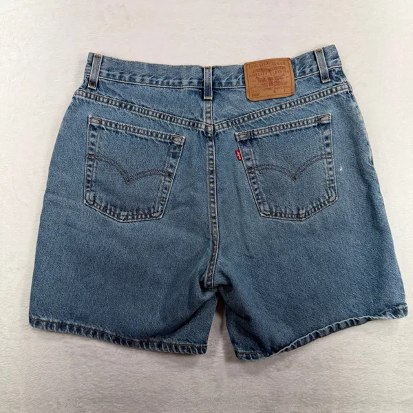 Vintage 90s Levi's 34 14 Shorts 550 Relaxed Fit High Rise Medium Wash Denim Boho - Image 7