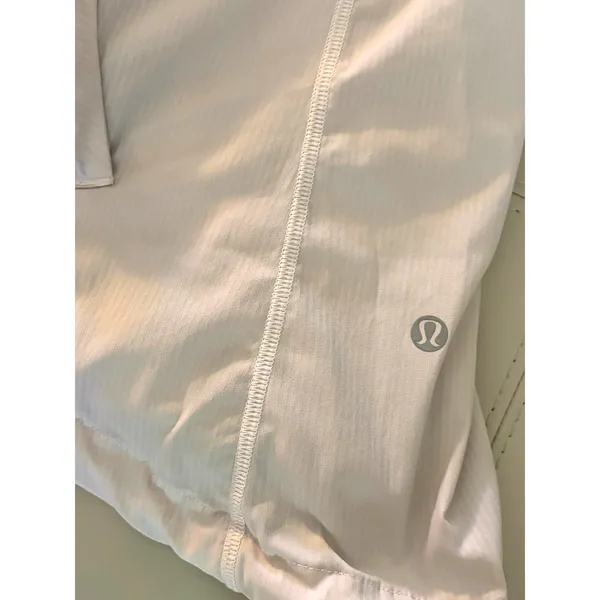 Lululemon Transition Jacket in Cream size 4 - Image 6