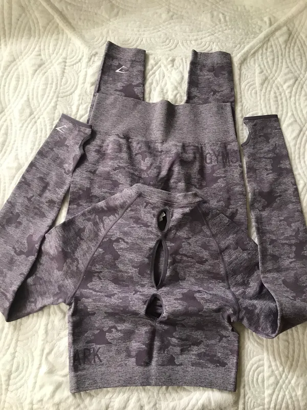 Gymshark Camo Seamless Long Sleeve Crop Top and Leggings - Image 7
