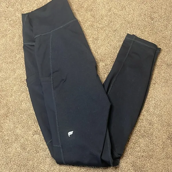 Fabletics On-The-Go PowerHold Legging - Image 3