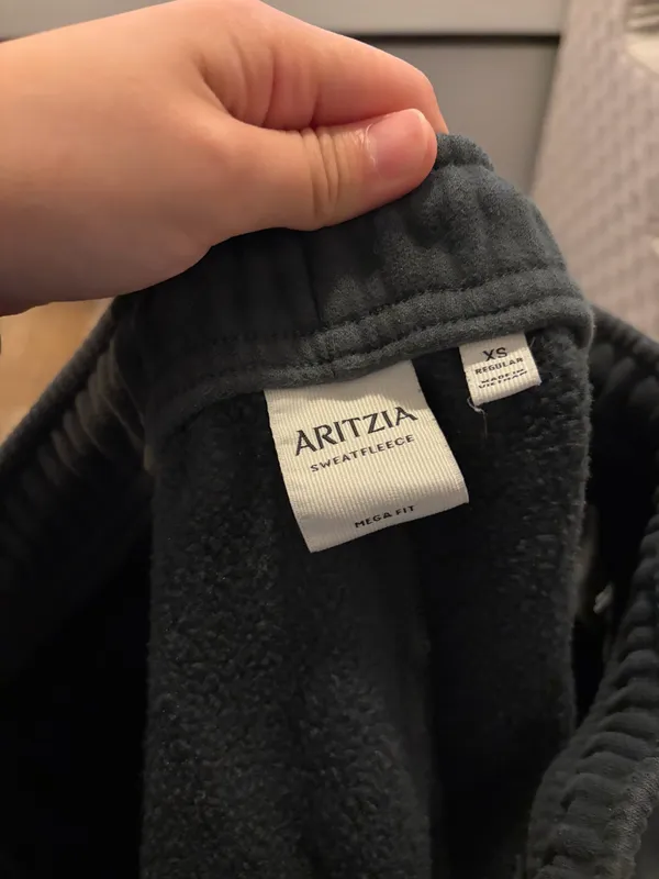 Aritzia Sweat Set Matching - Image 7